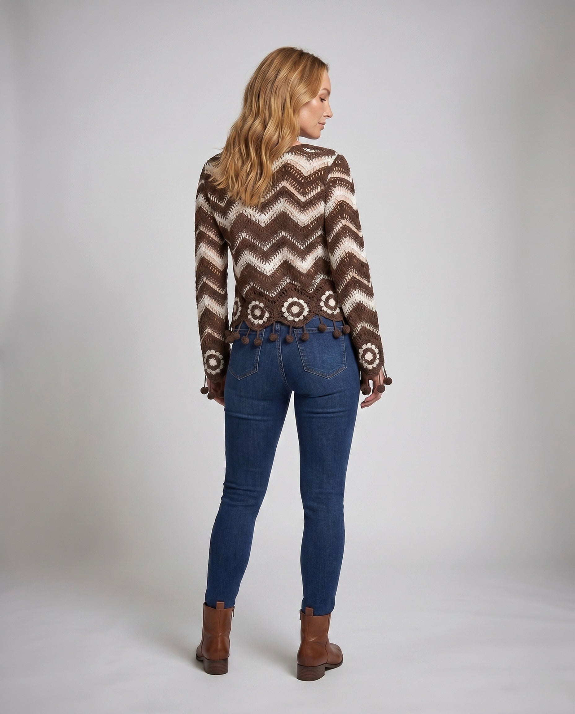 Product 15645951394122 - back_view