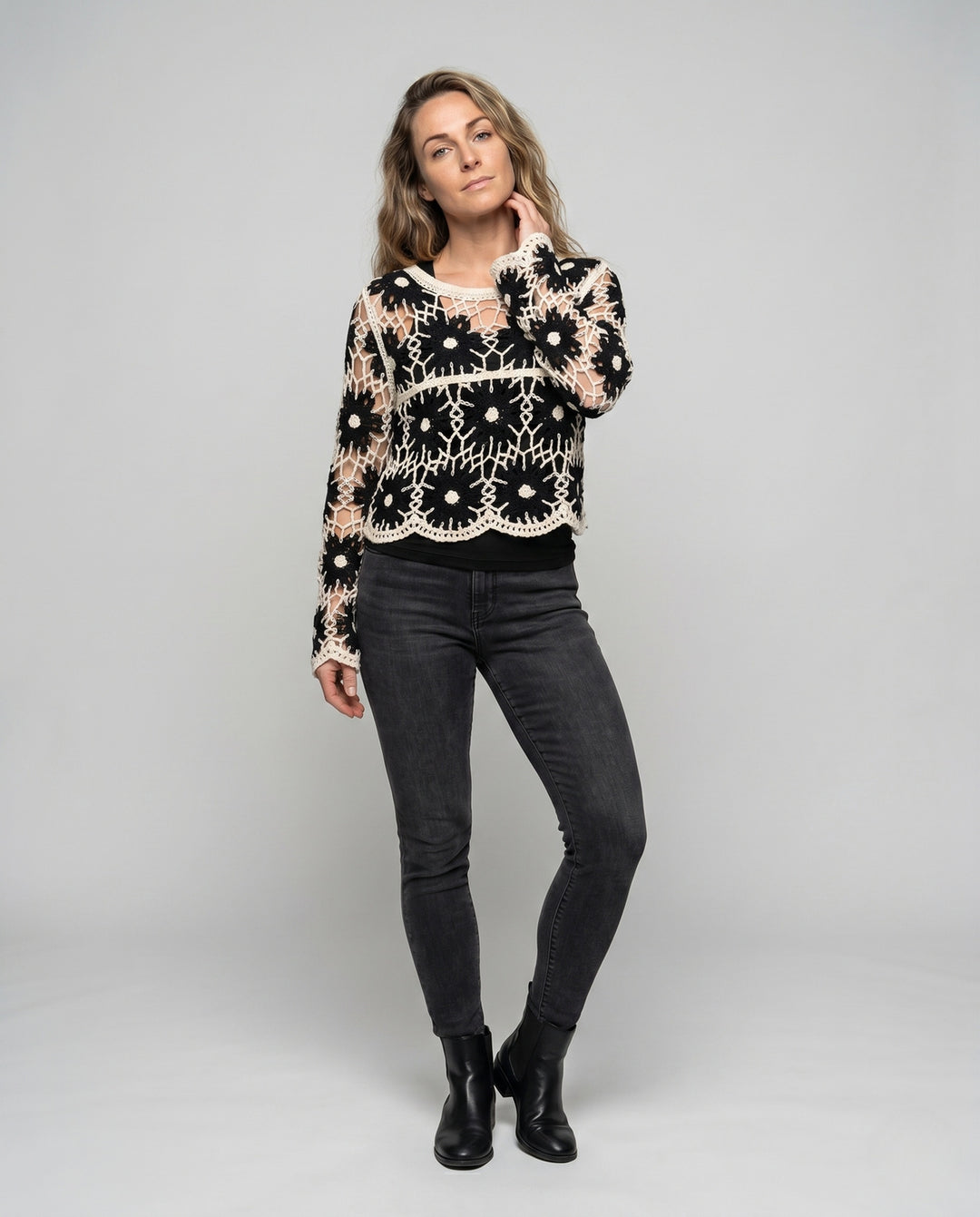 Product 15645951983946 - full_body_front