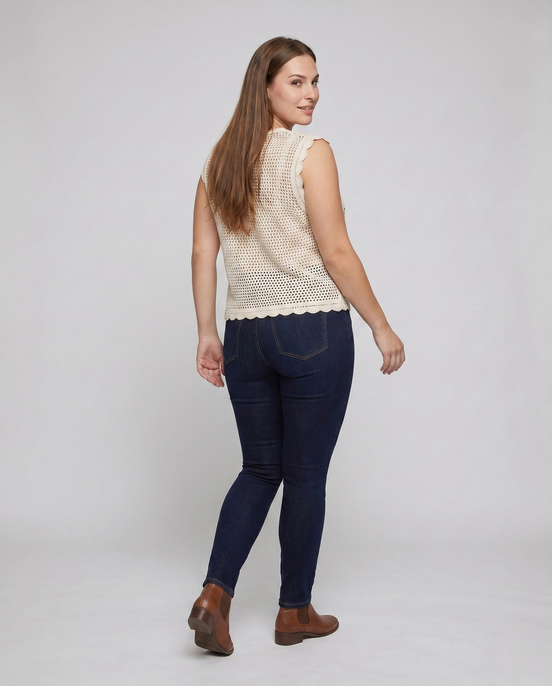 Product 15645952704842 - back_view