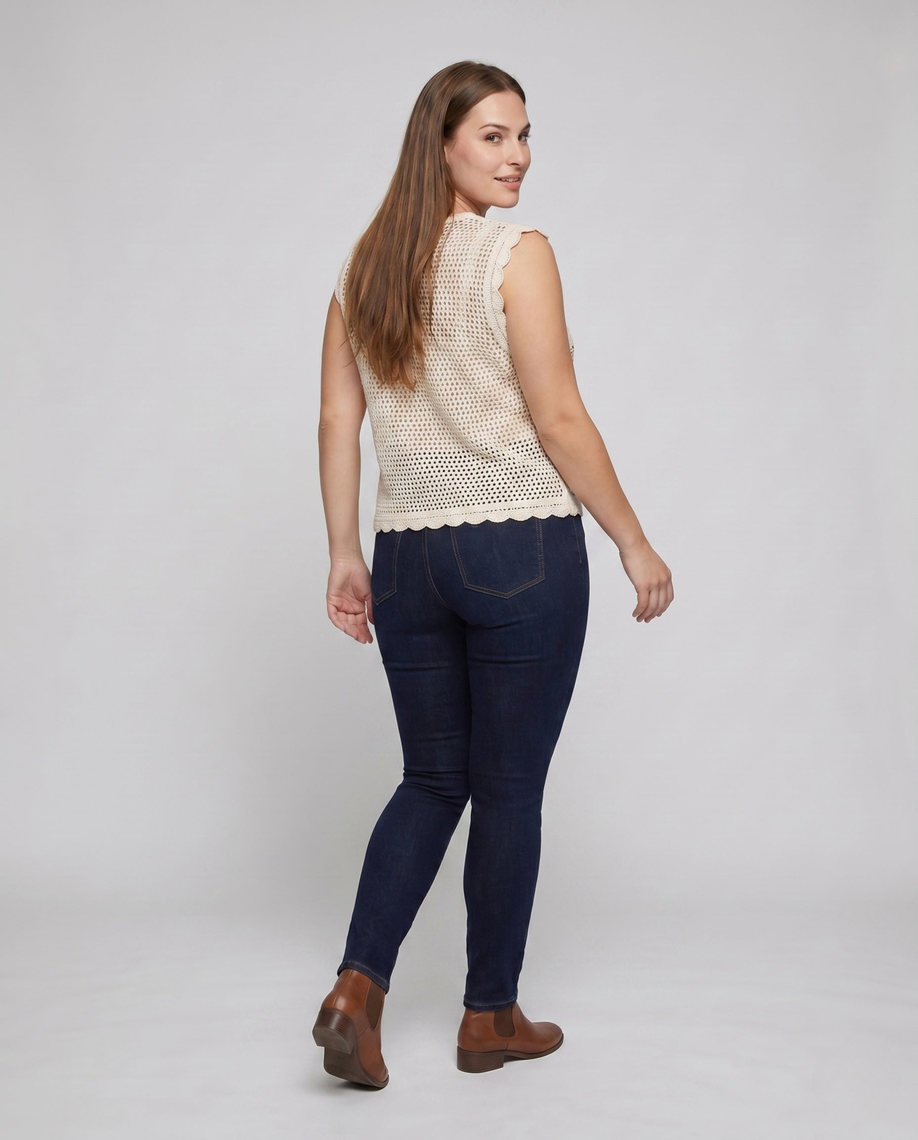 Product 15645952704842 - back_view