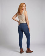 Product 15645953261898 - back_view