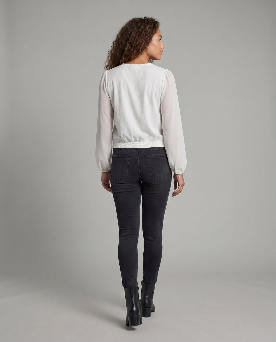 Product 15645954310474 - back_view