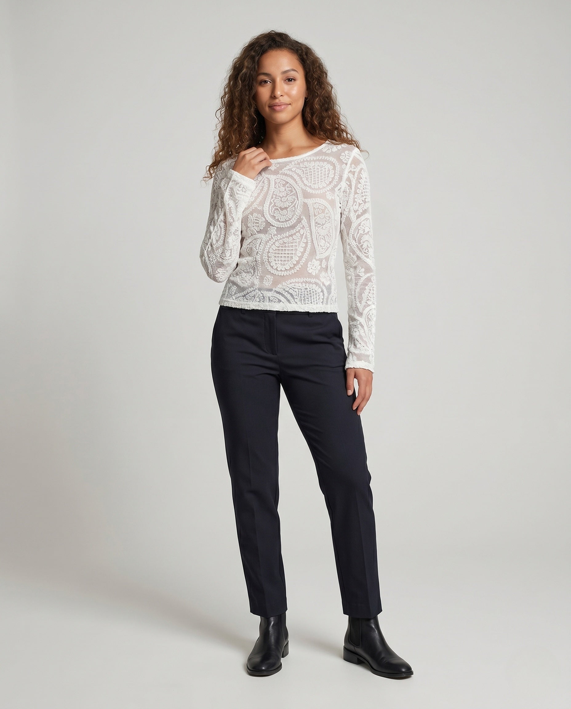 Product 15645954376010 - full_body_front