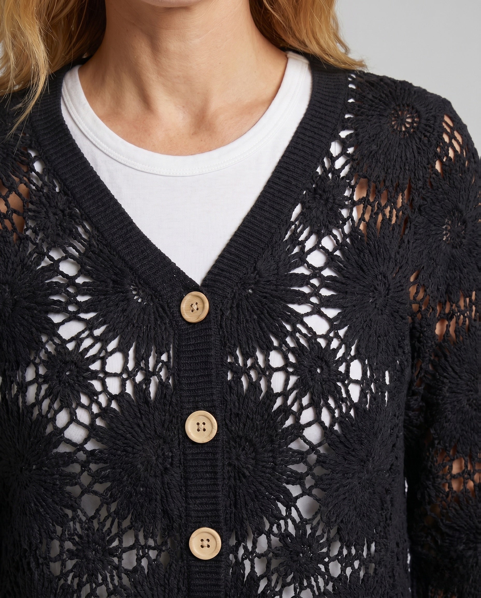 Product 15645956440394 - close_up_detail