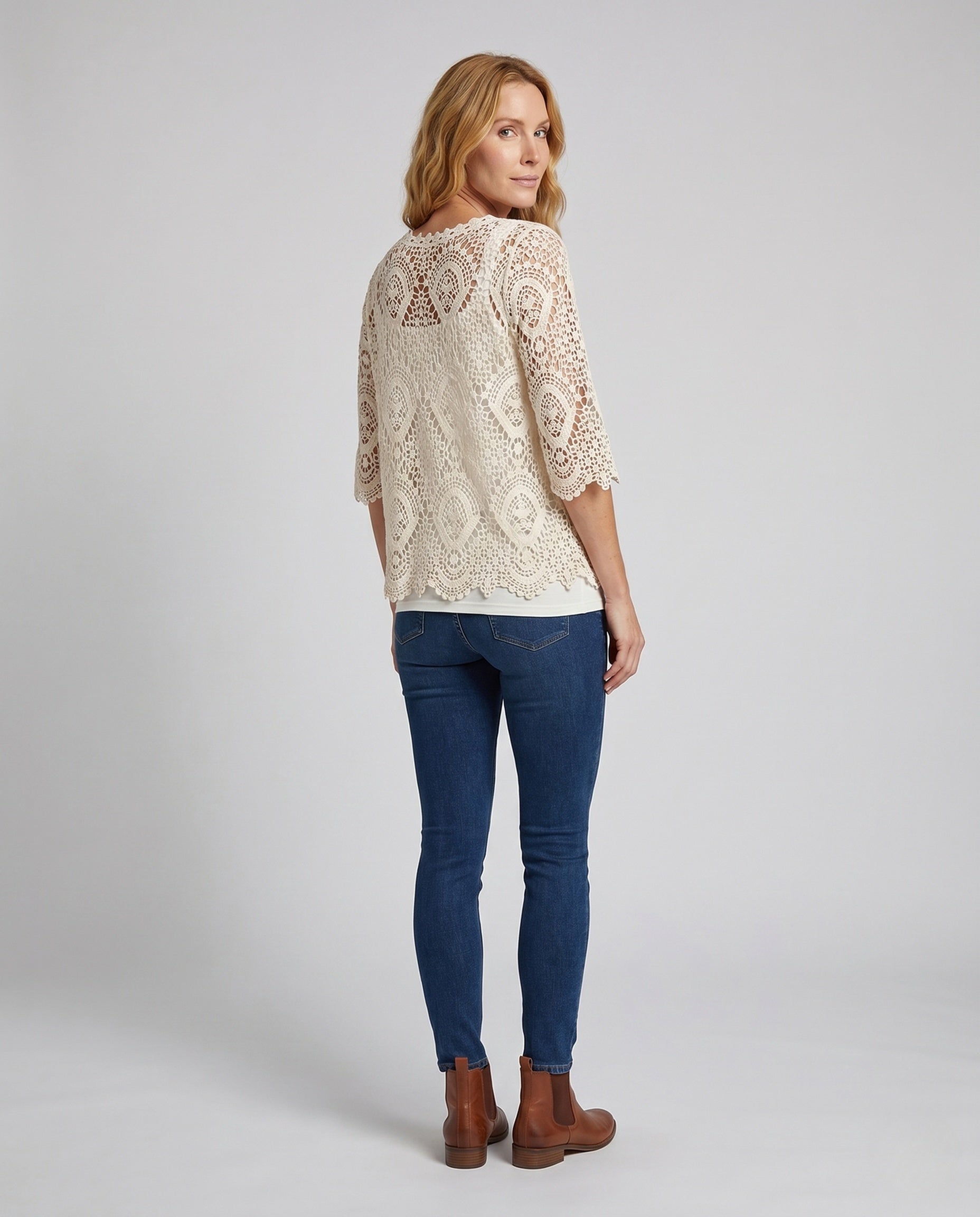 Product 15645956505930 - back_view