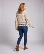 Product 15645957095754 - back_view