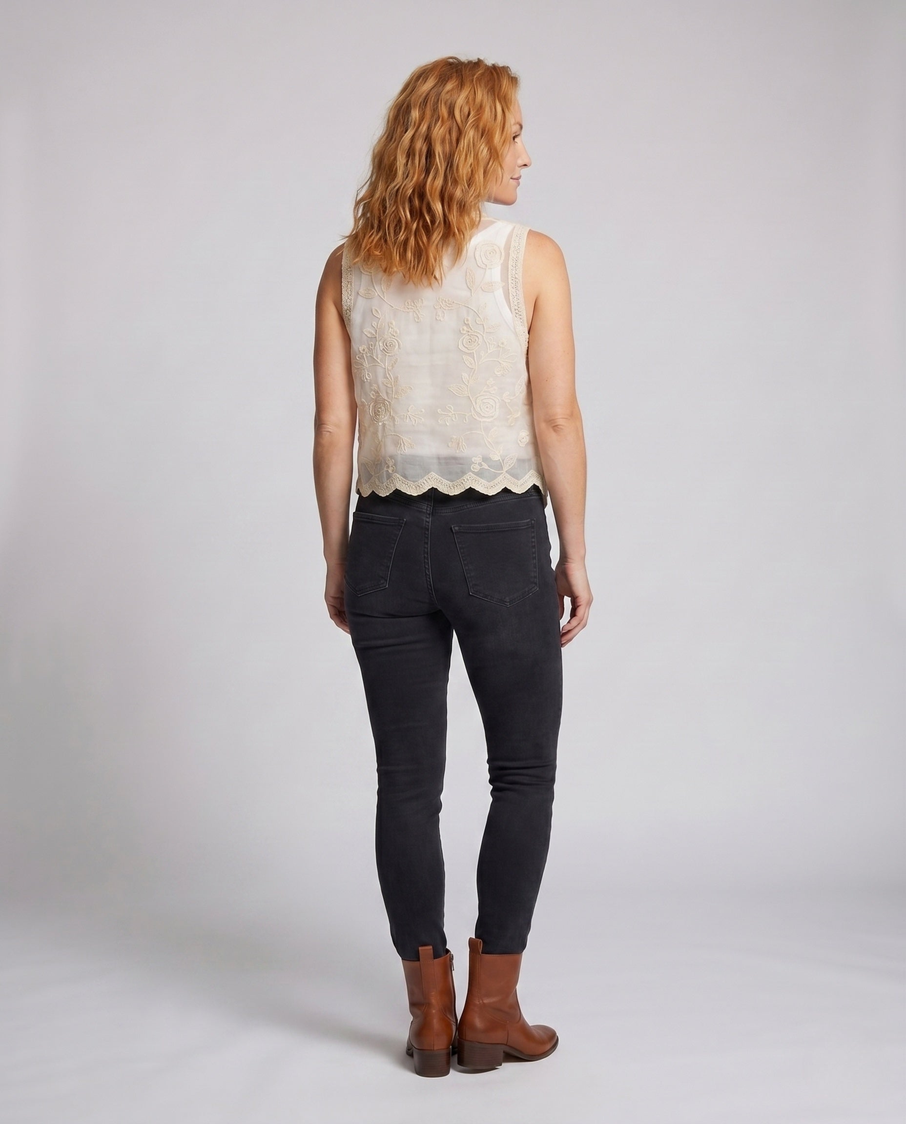 Product 15645957161290 - back_view