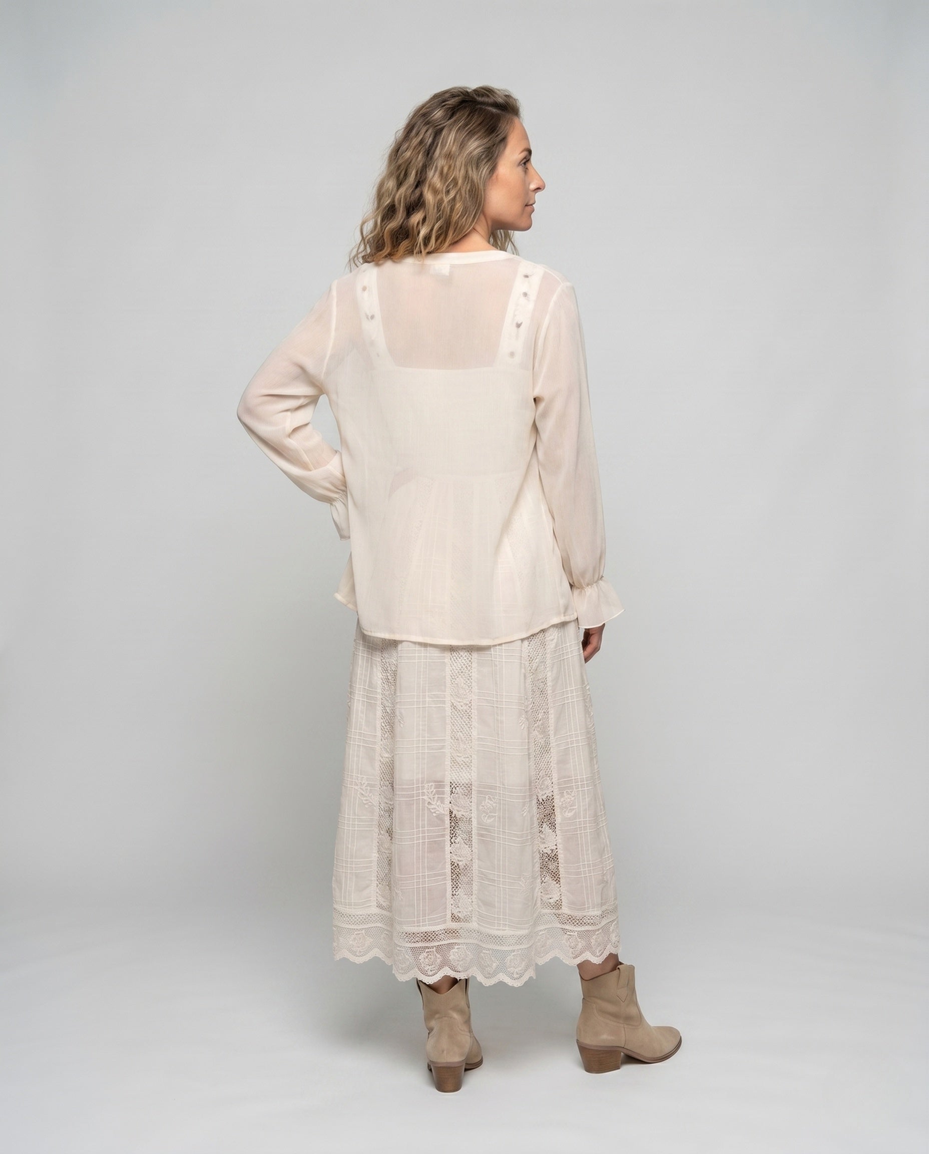 Product 15645959848266 - back_view
