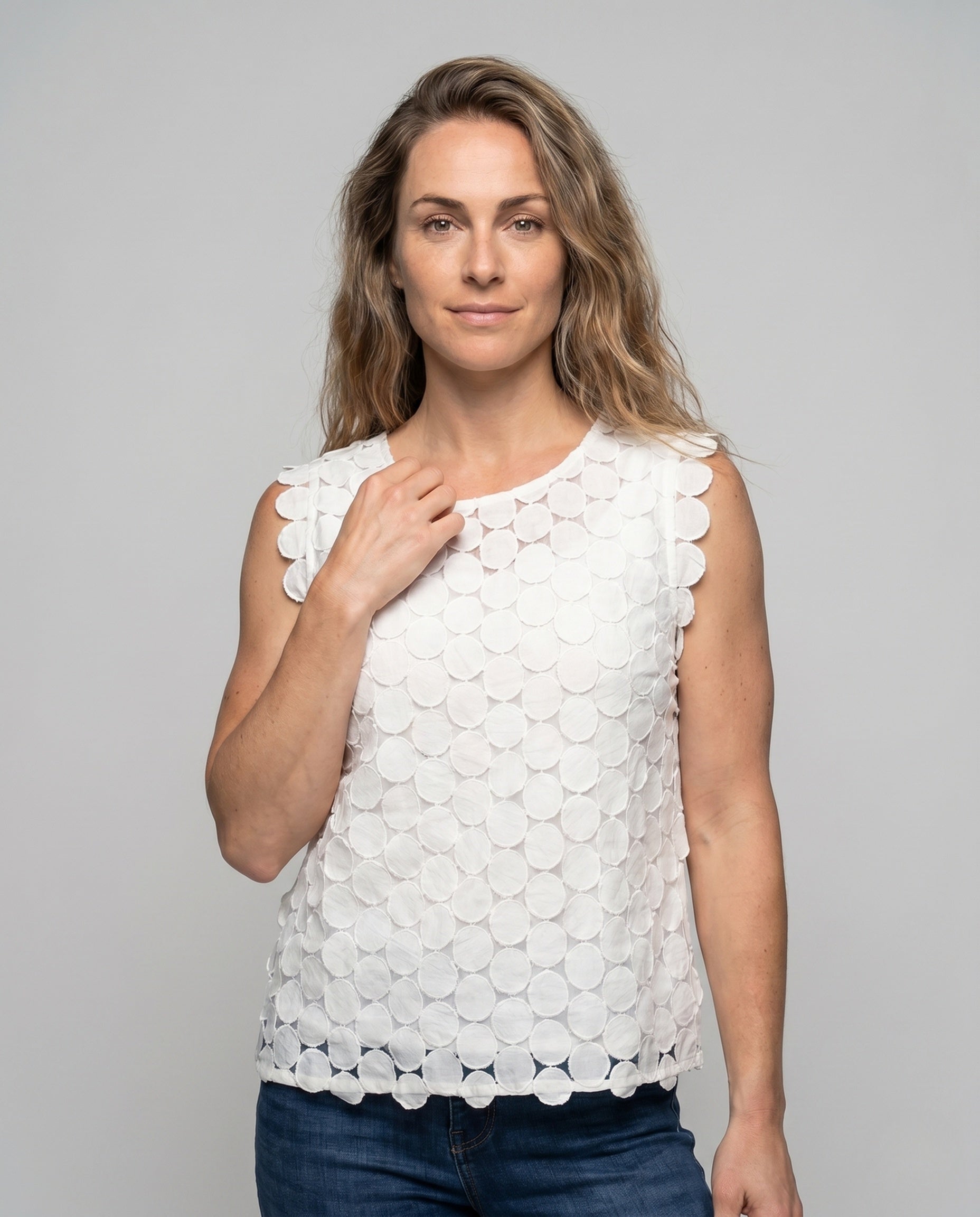 Product 15645960110410 - upper_body