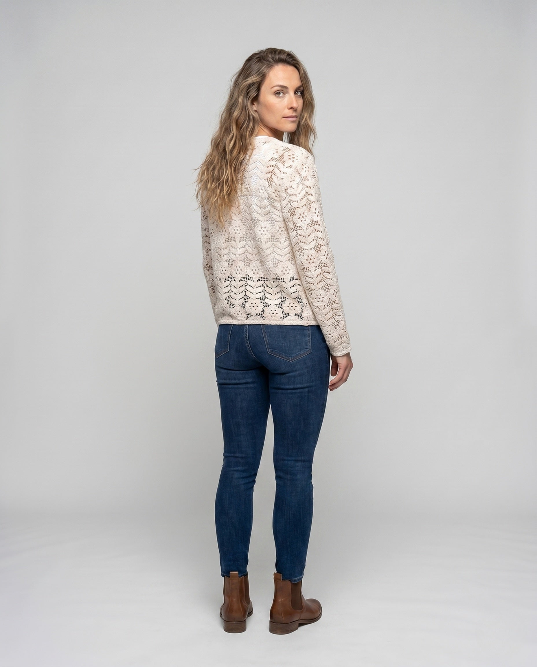 Product 15645960307018 - back_view