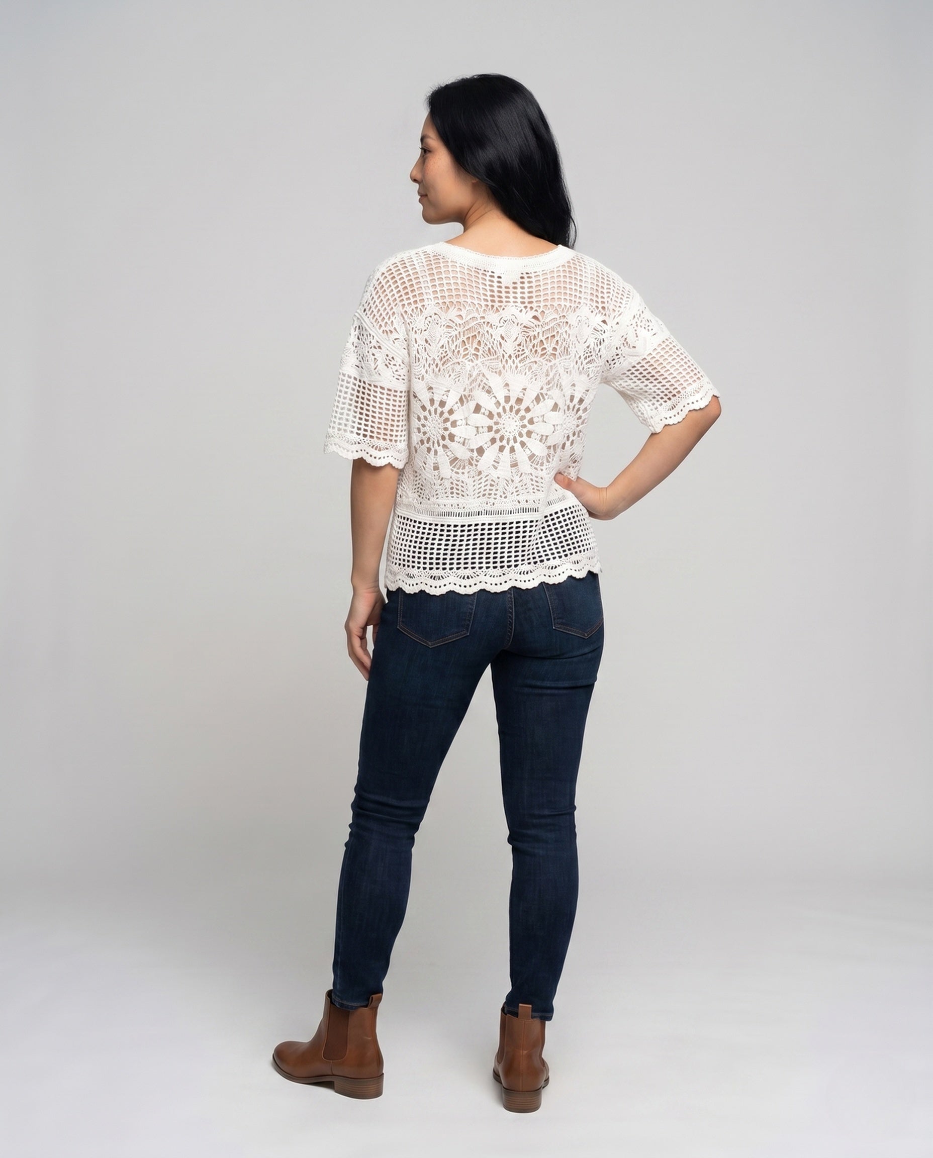 Product 15645961060682 - back_view
