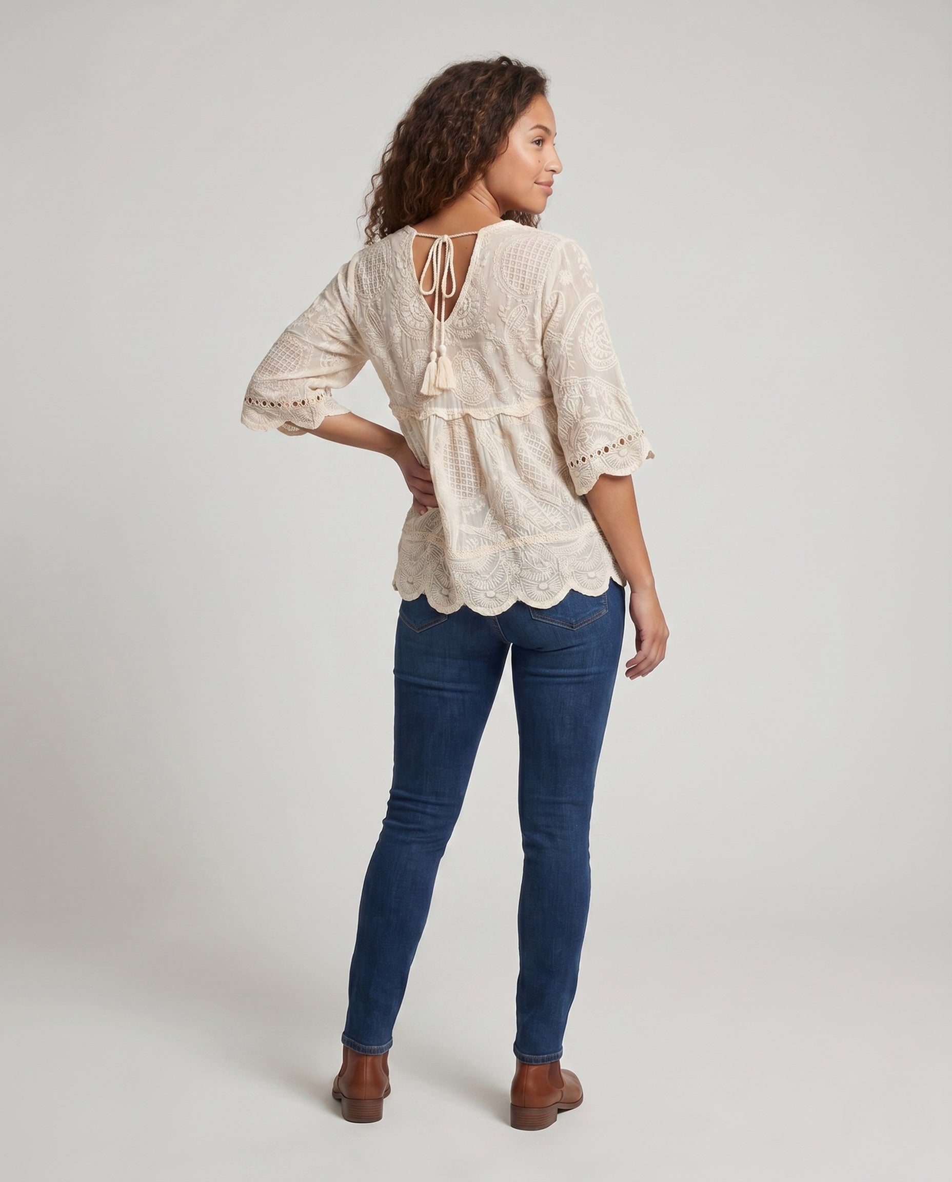 Product 15645961847114 - back_view
