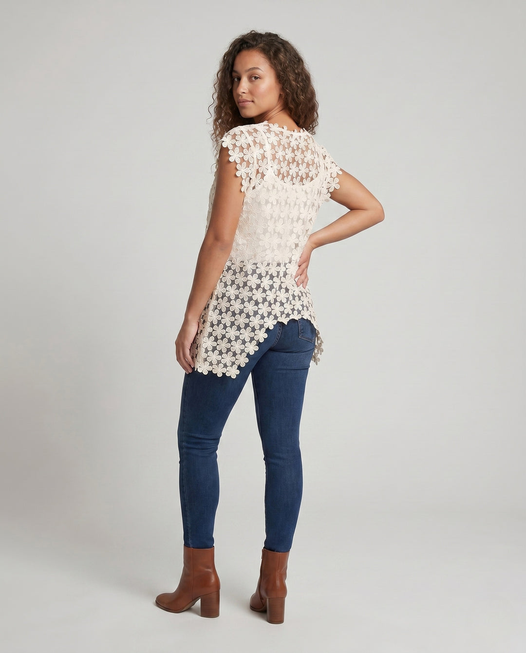Product 15645962043722 - back_view