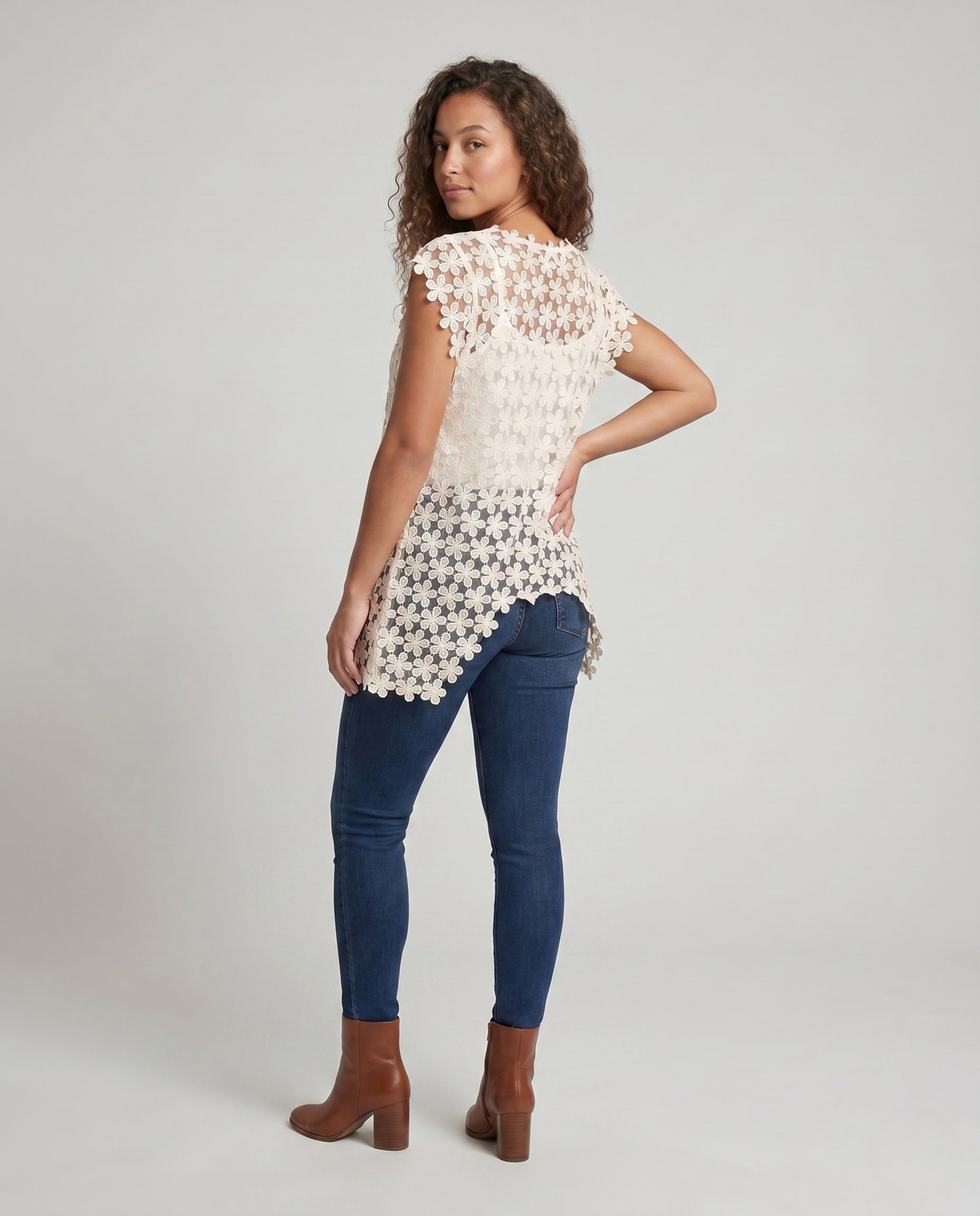 Product 15645962043722 - back_view