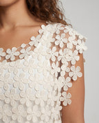 Product 15645962043722 - close_up_detail