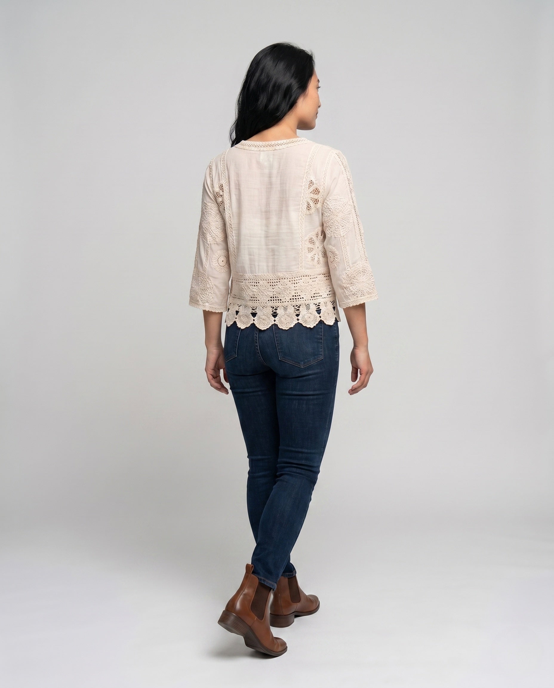 Product 15645962993994 - back_view