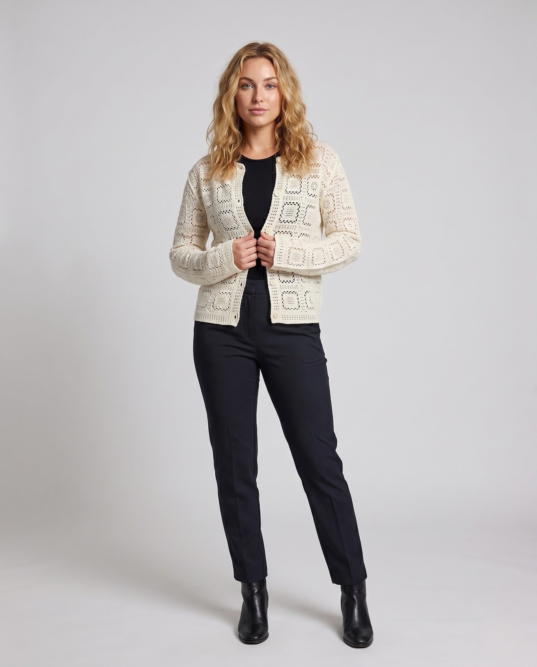 Product 15645963813194 - full_body_front