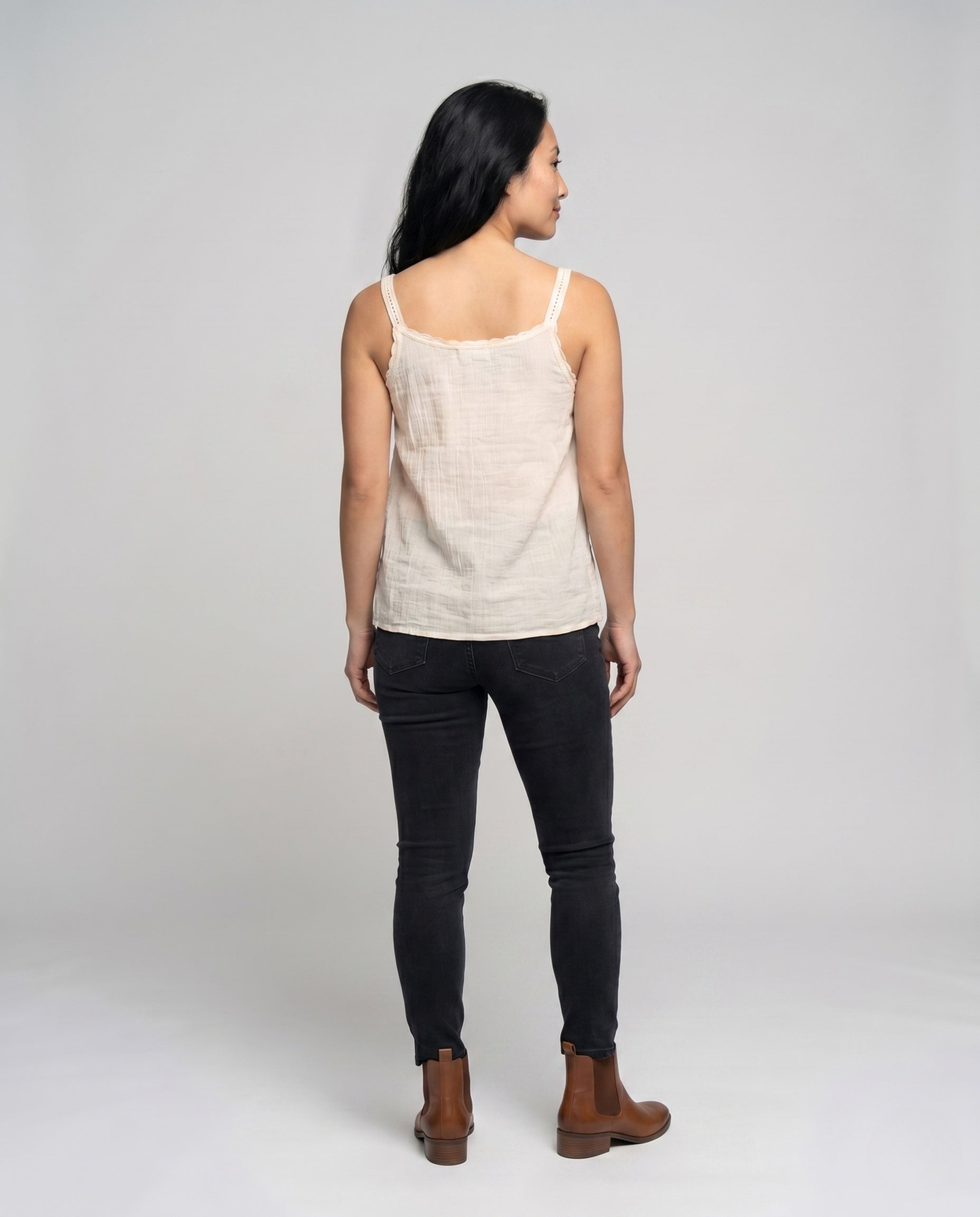 Product 15645964632394 - back_view
