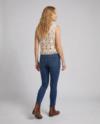 Product 15645965025610 - back_view