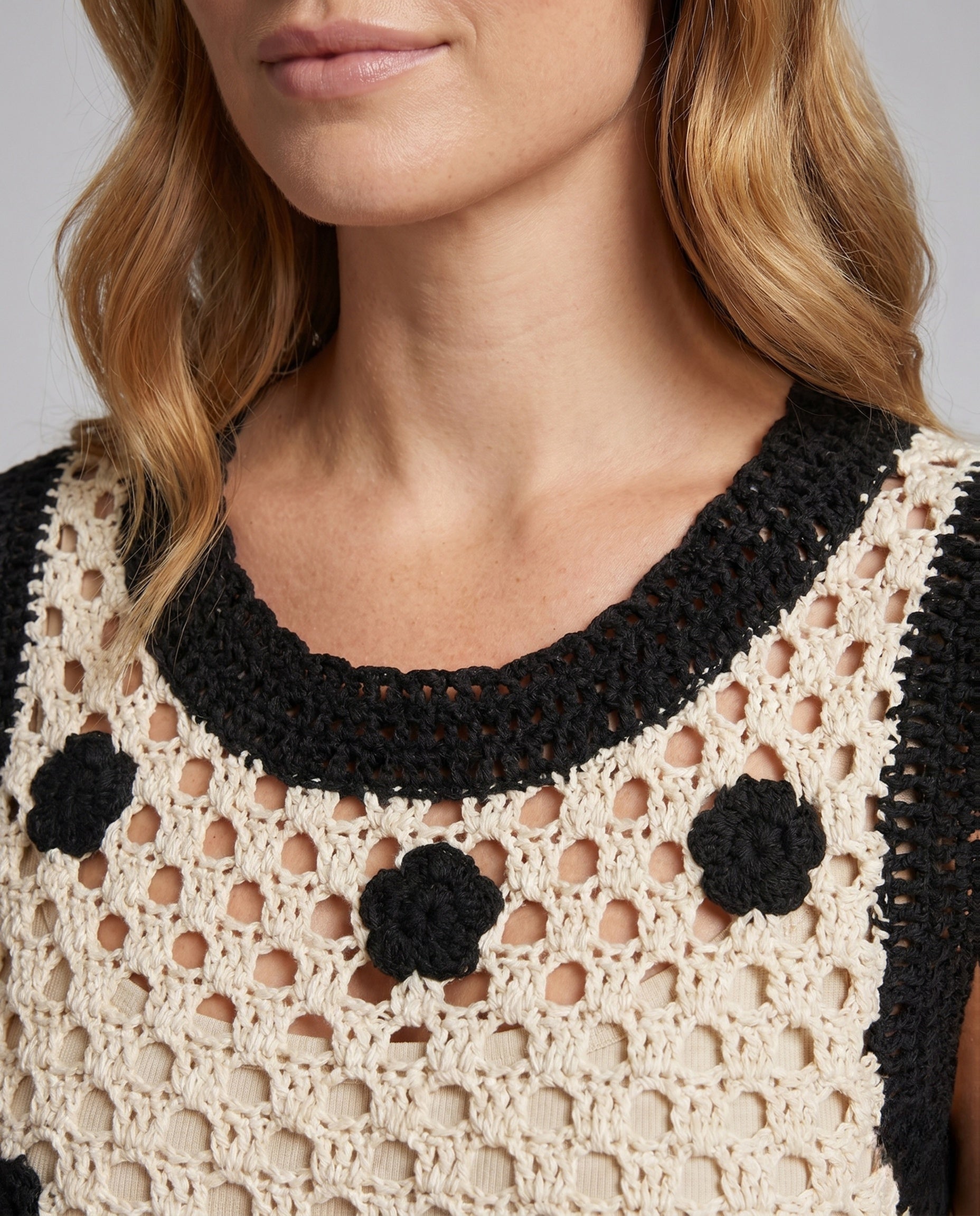 Product 15645966041418 - close_up_detail