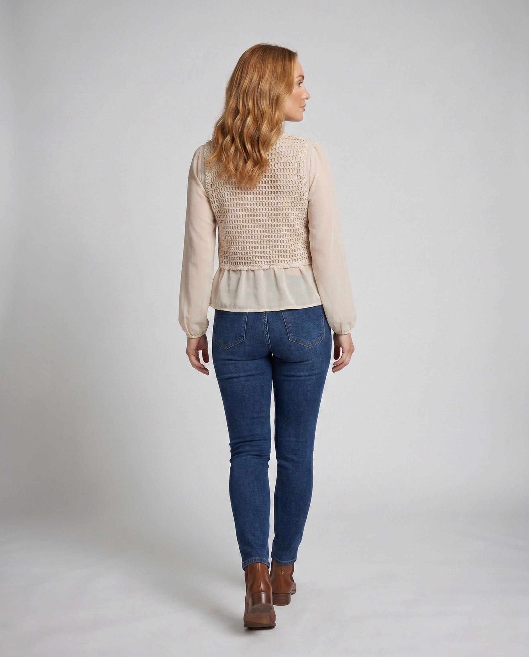 Product 15645966696778 - back_view