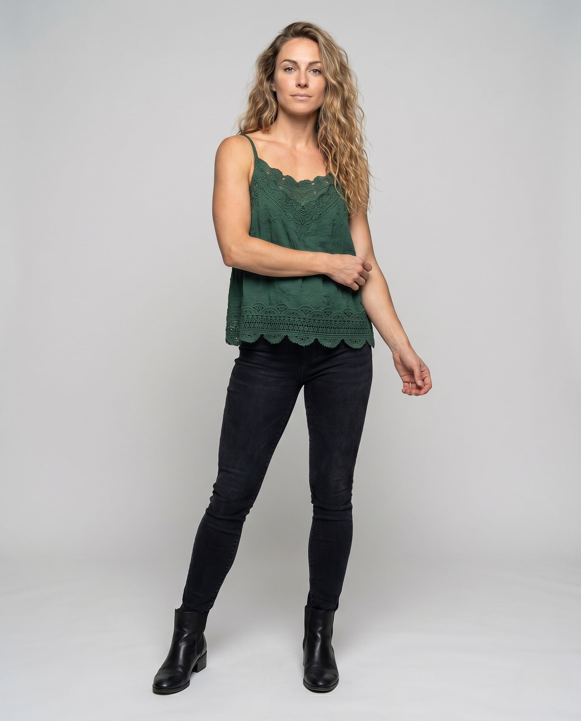 Product 15645967778122 - full_body_front