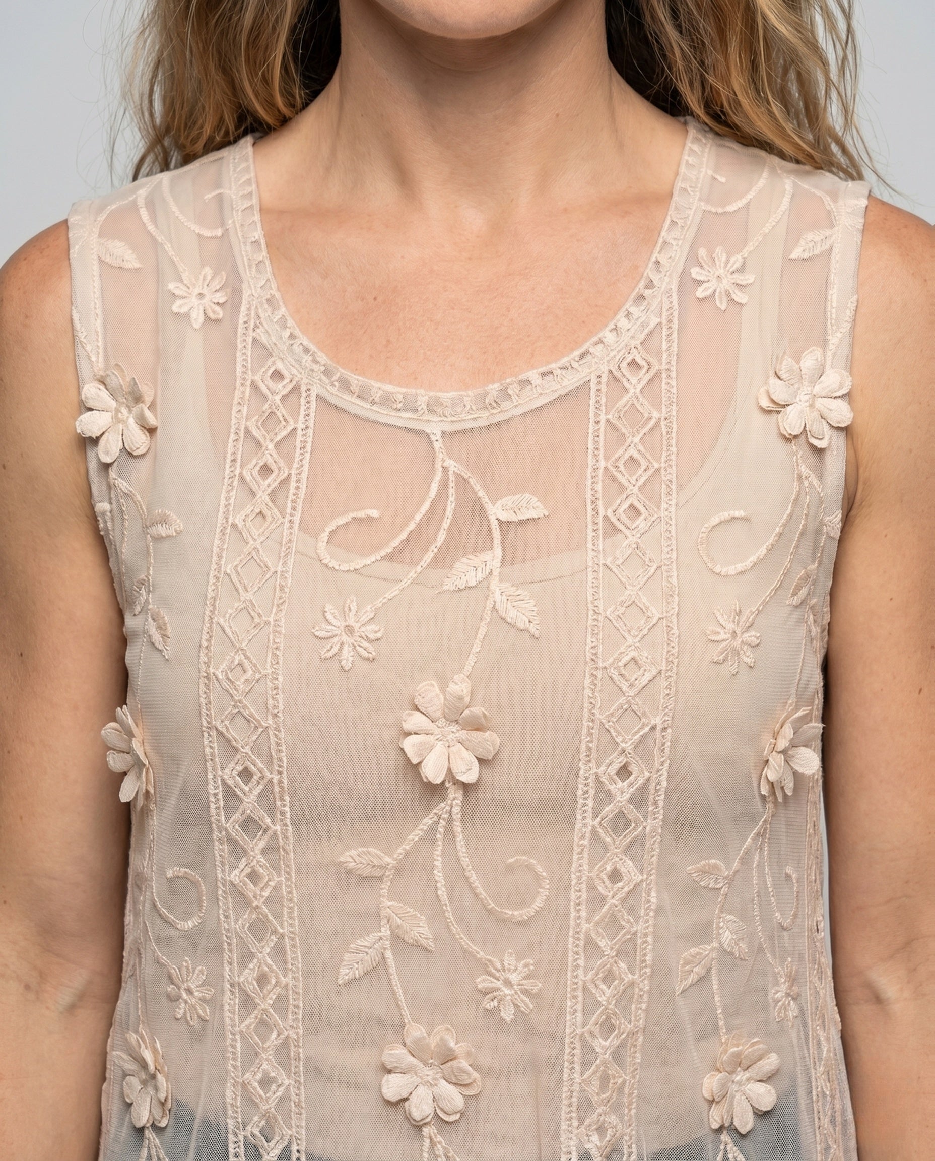 Product 15645967810890 - close_up_detail