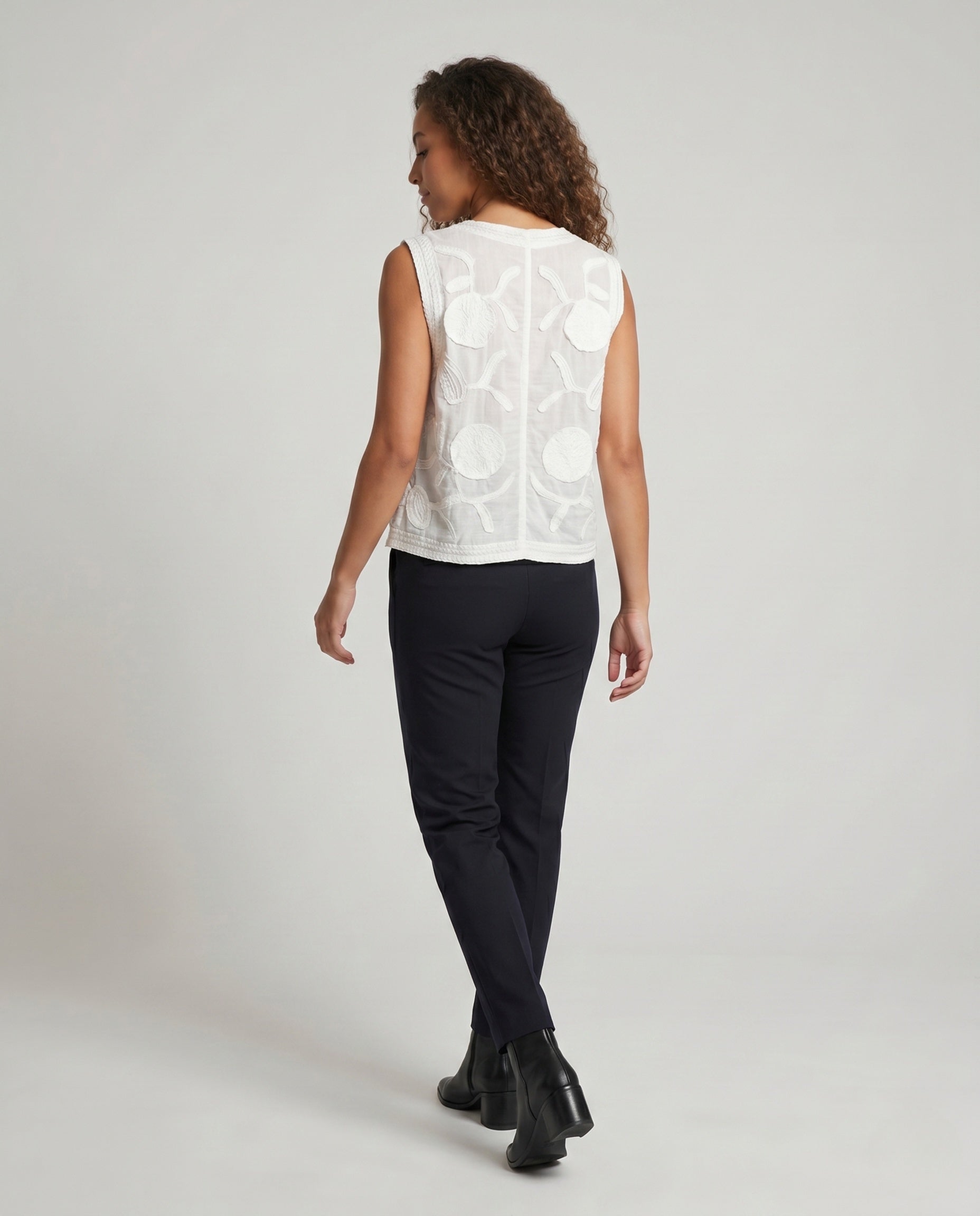 Product 15645968073034 - back_view