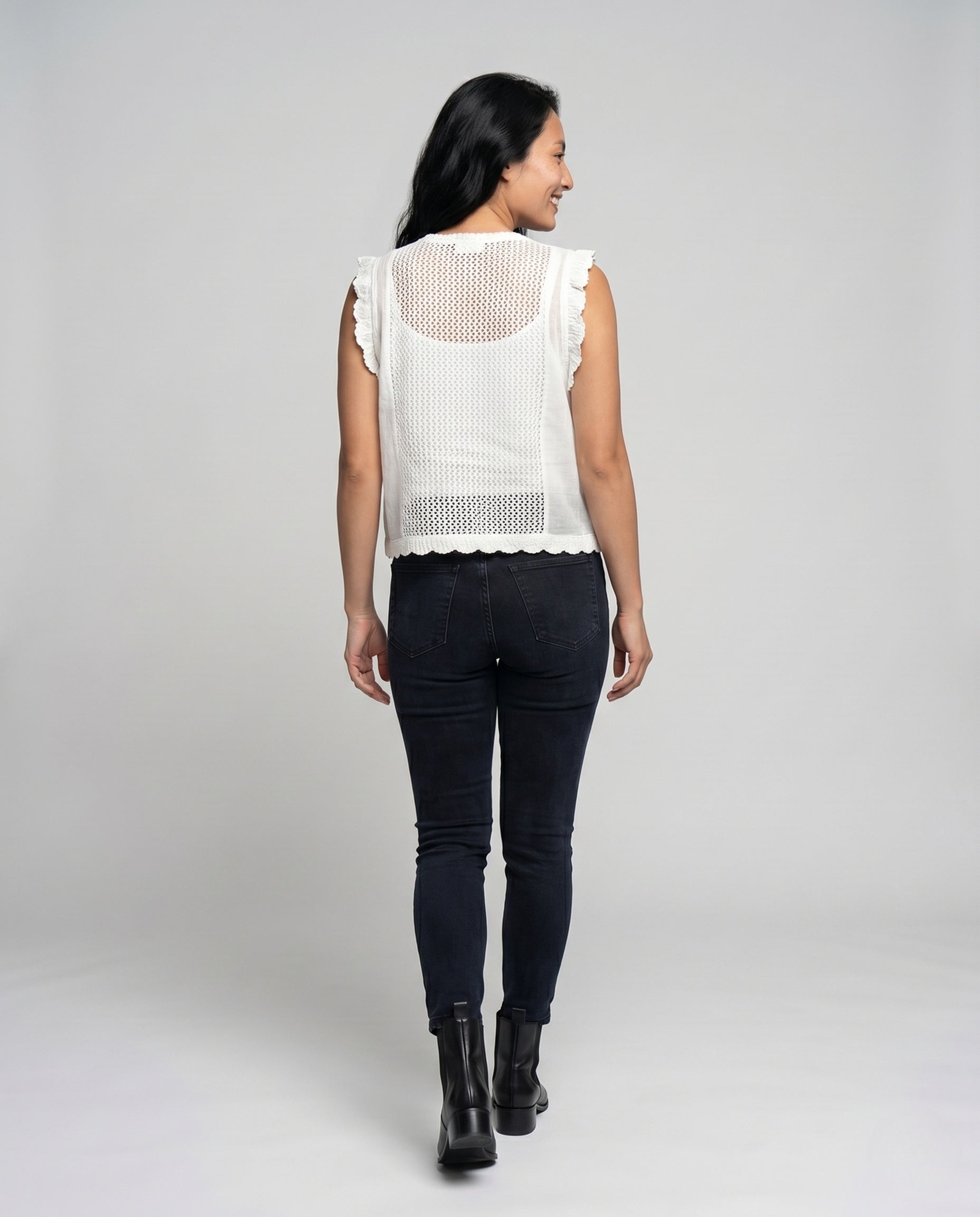 Product 15645968630090 - back_view