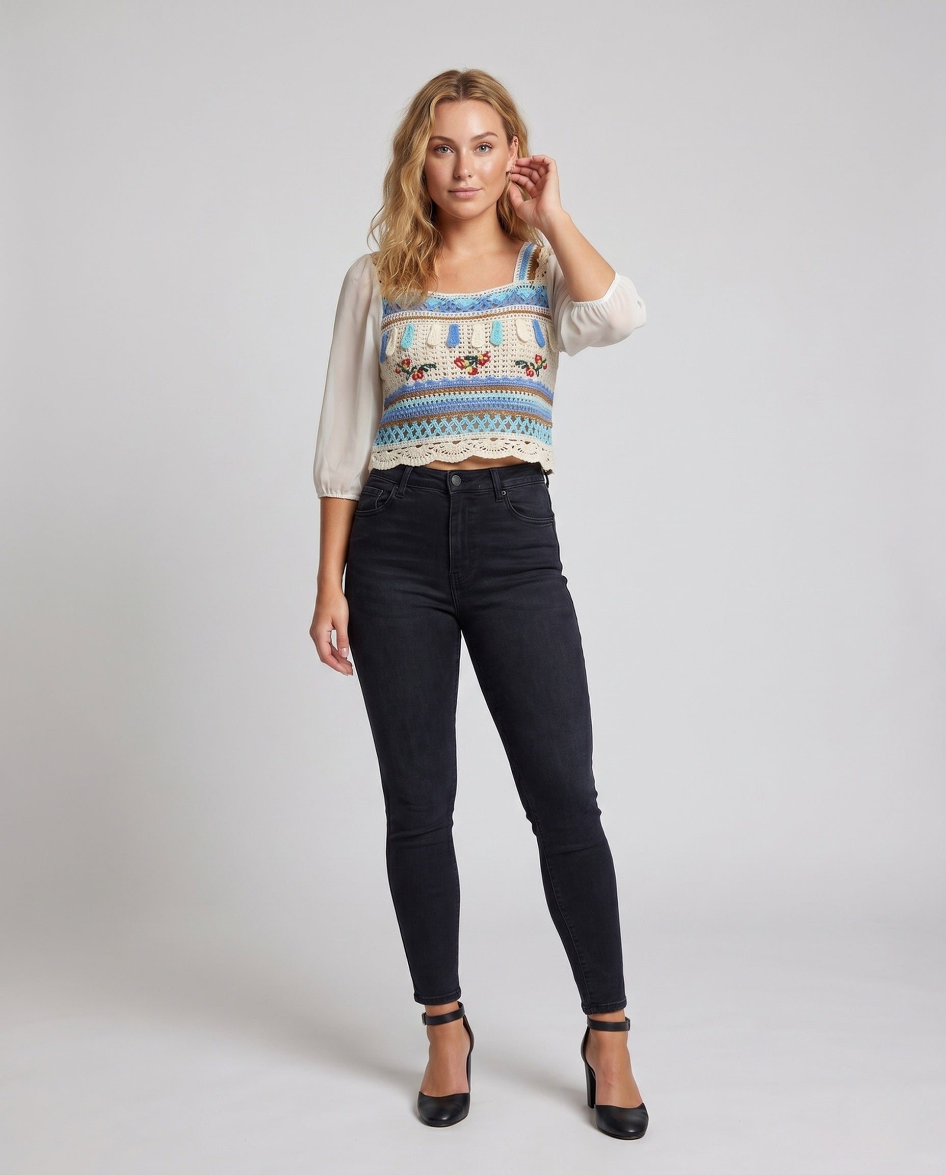 Product 15645968728394 - full_body_front
