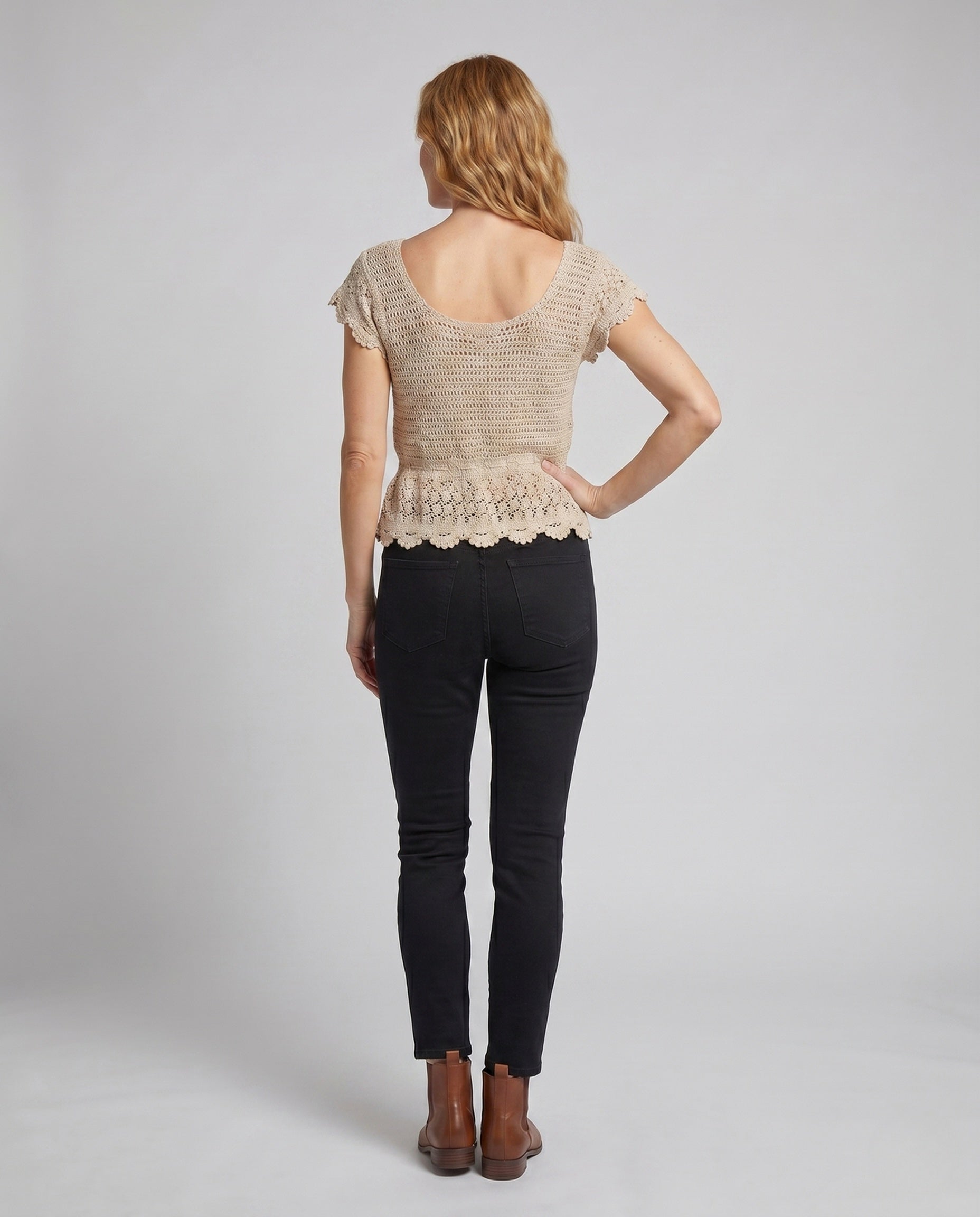 Product 15645969809738 - back_view