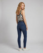 Product 15645970235722 - back_view