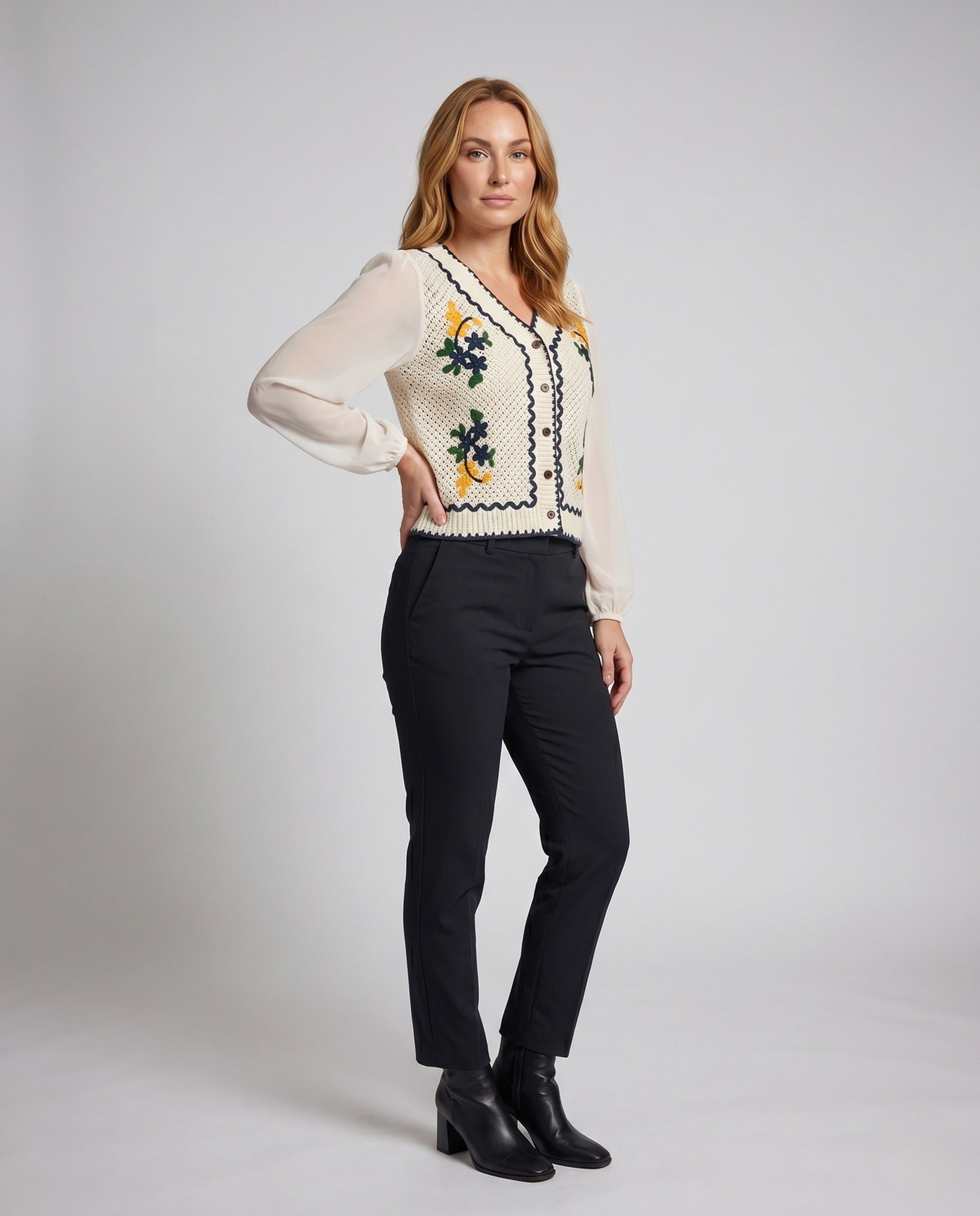 Product 15645972005194 - full_body_front
