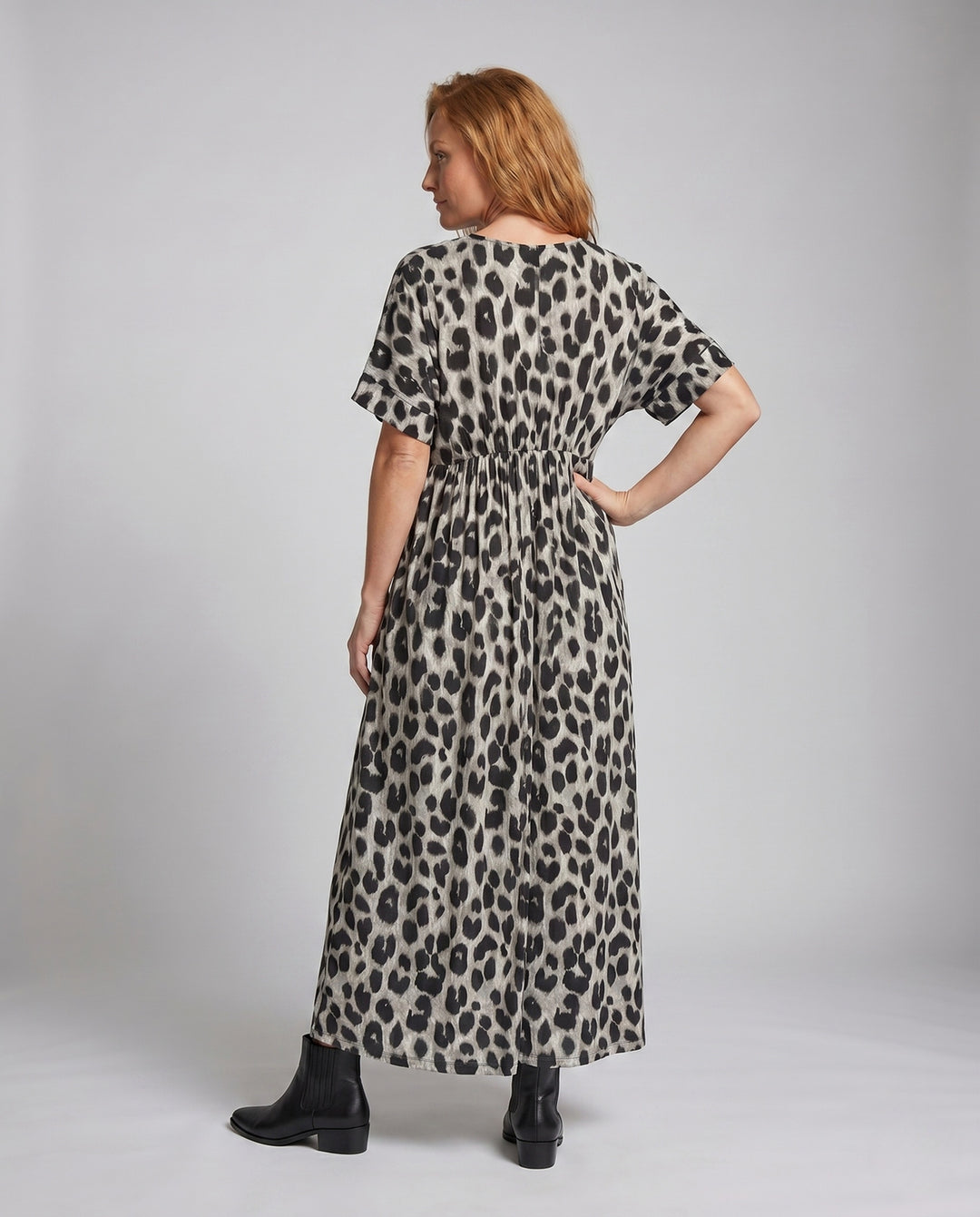 Product 15646792024394 - back_view