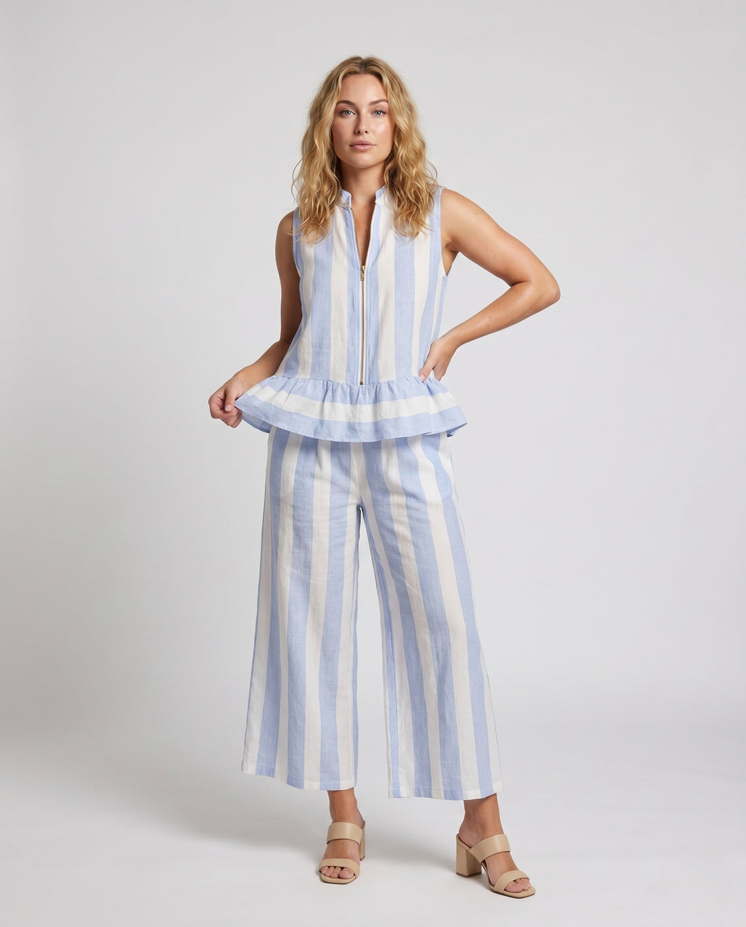 Product 15646796808522 - full_body_front
