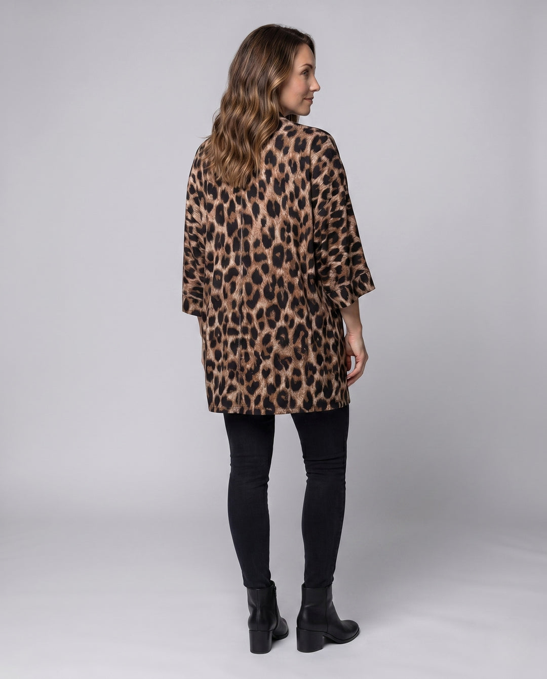 Product 15646797922634 - back_view