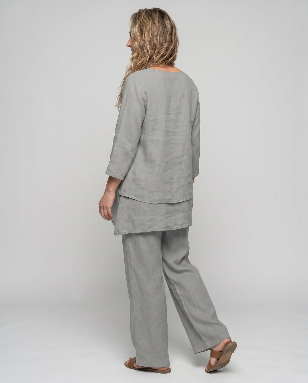 Product 15646802411850 - back_view