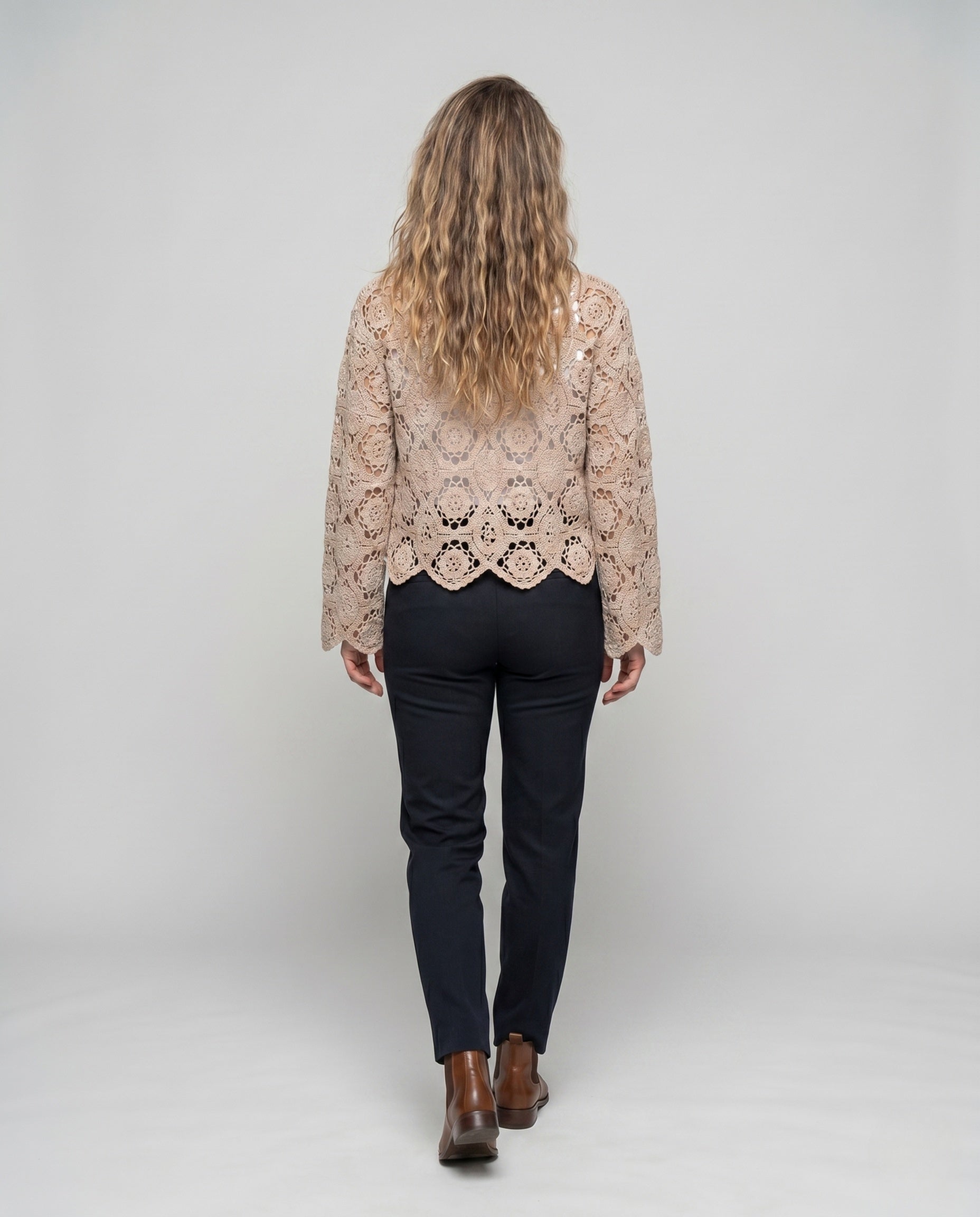 Product 15646866178378 - back_view