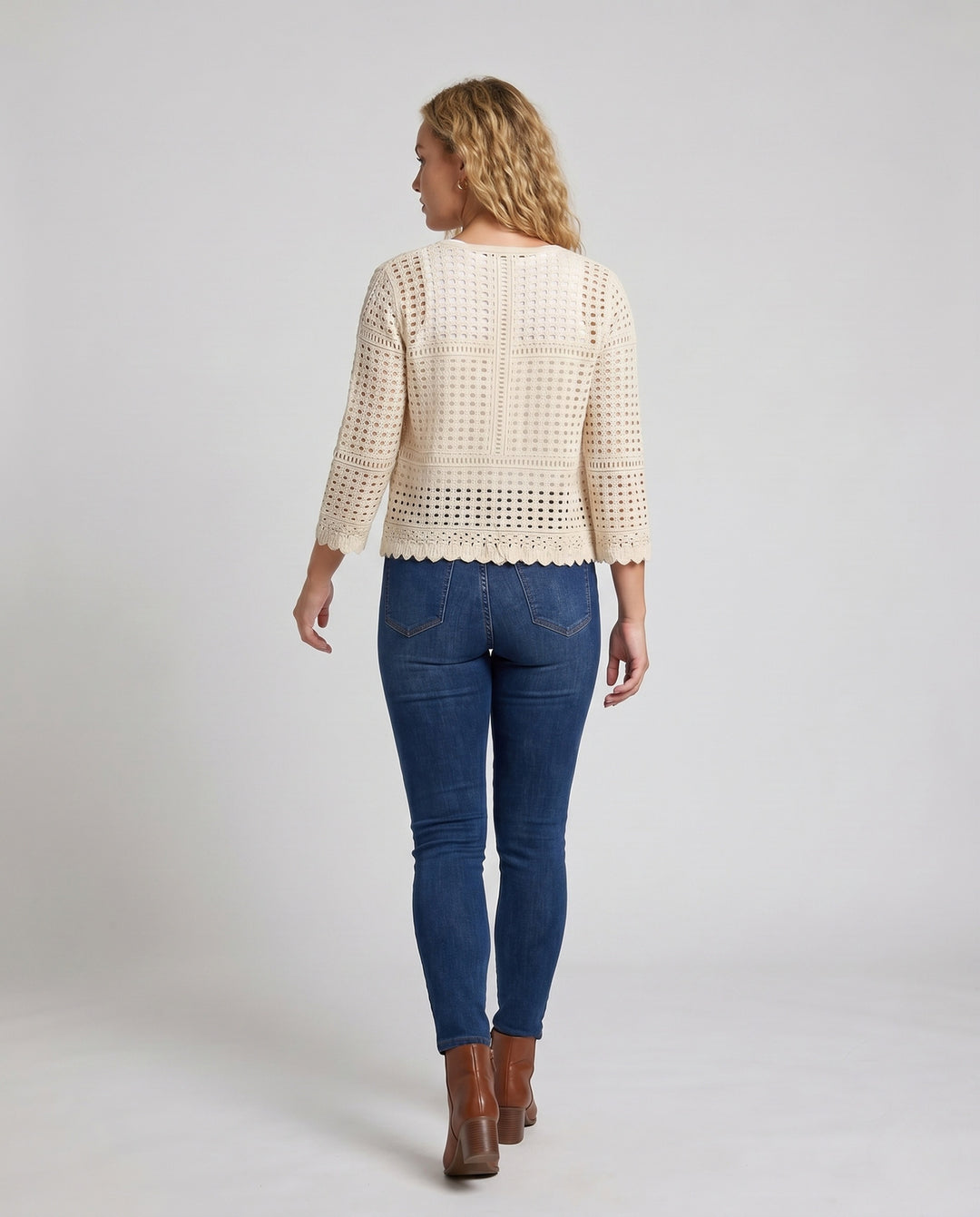 Product 15646866571594 - back_view