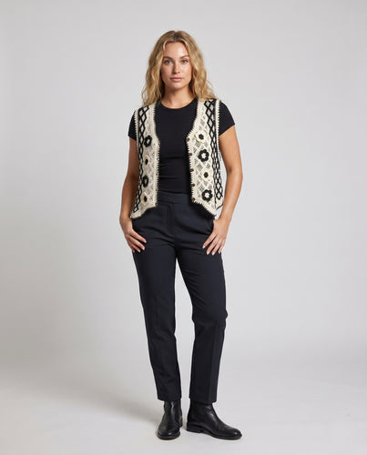 Damen gehäkelte Strickweste mit floralen Akzenten und geometrischem Design R&B