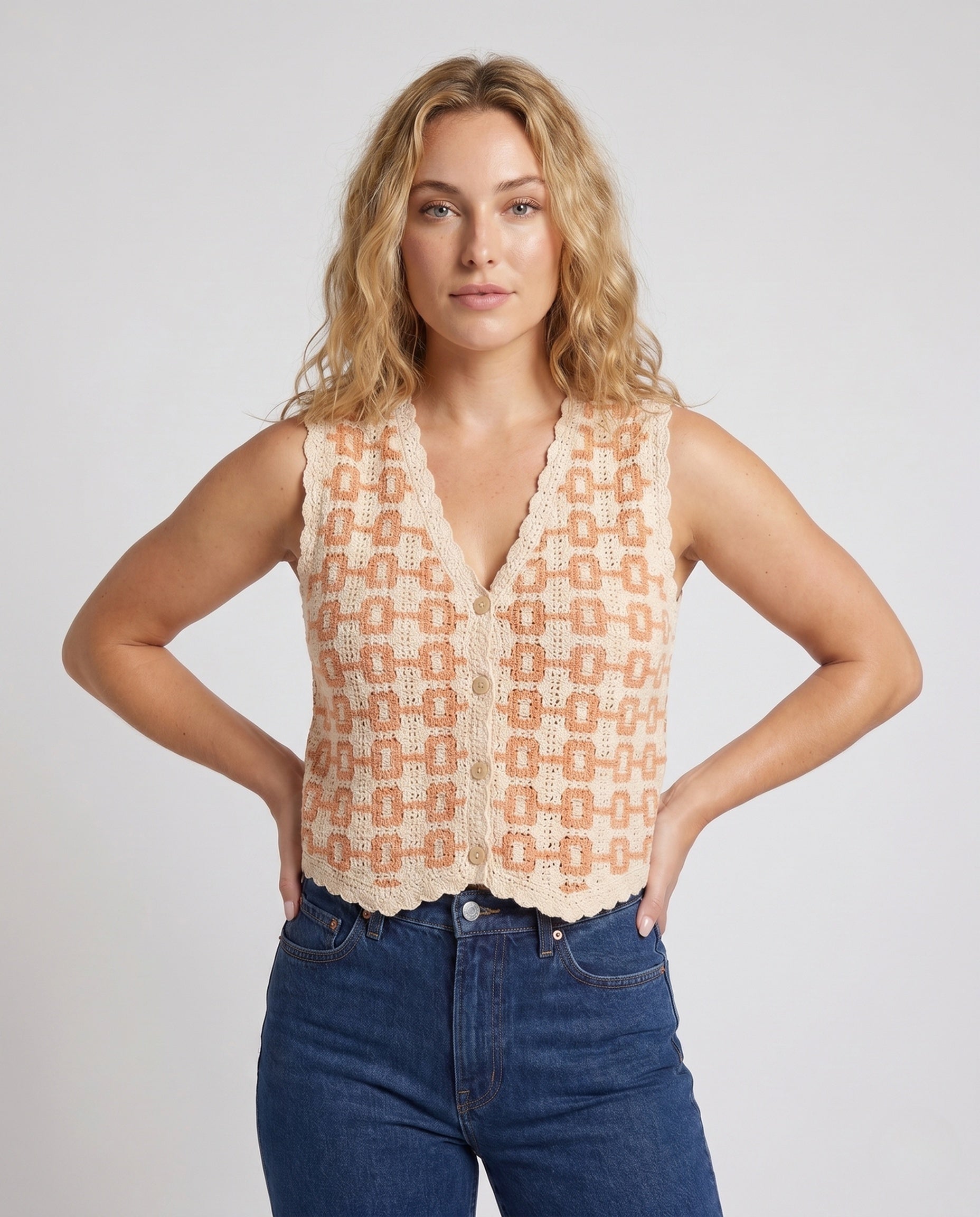 Product 15646866768202 - upper_body