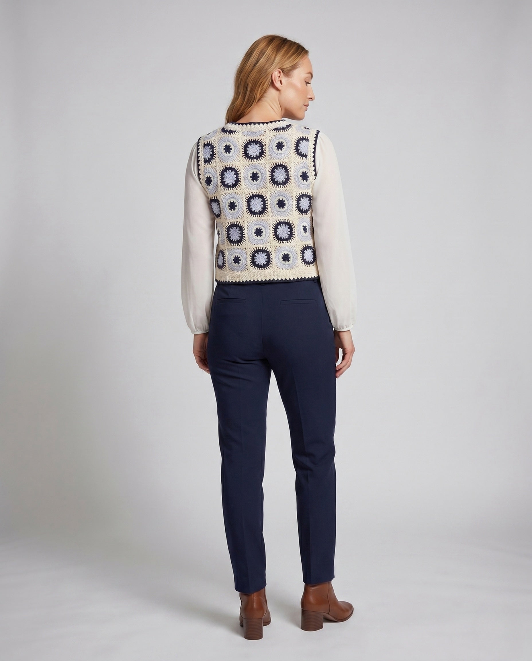 Product 15646867259722 - back_view