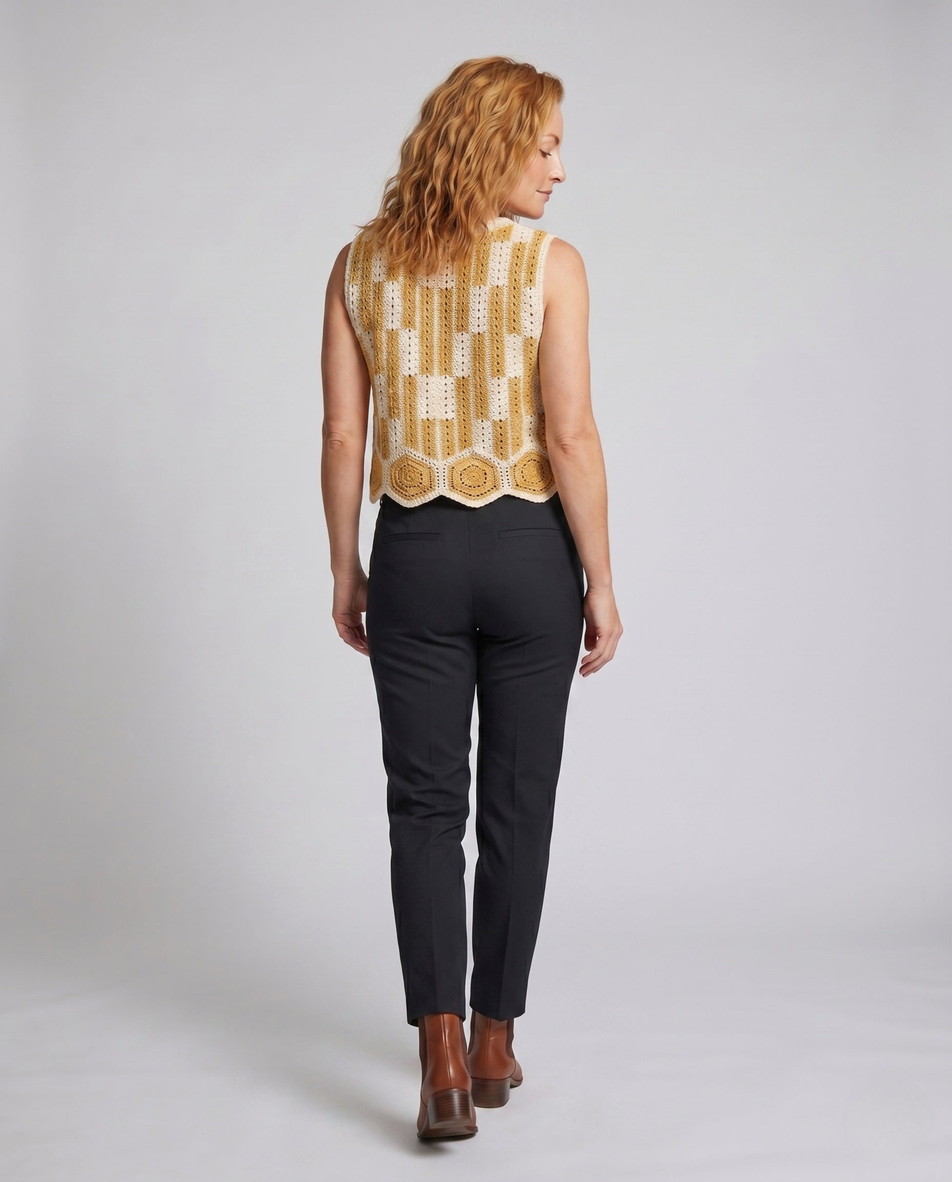 Product 15646868799818 - back_view