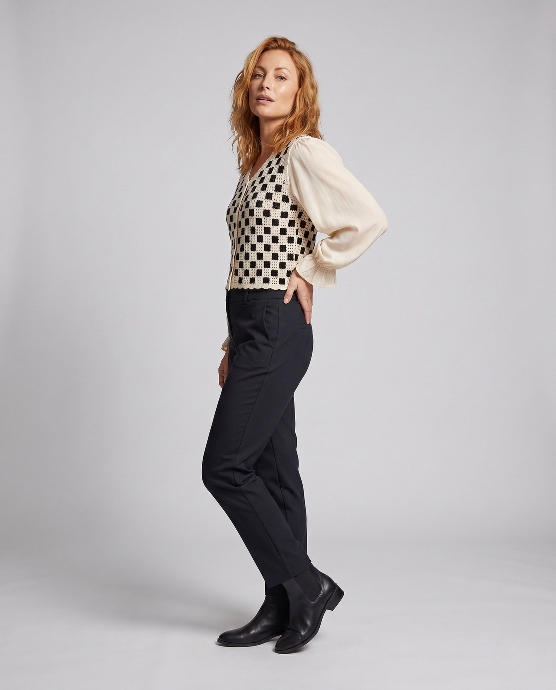 Product 15646868832586 - full_body_front