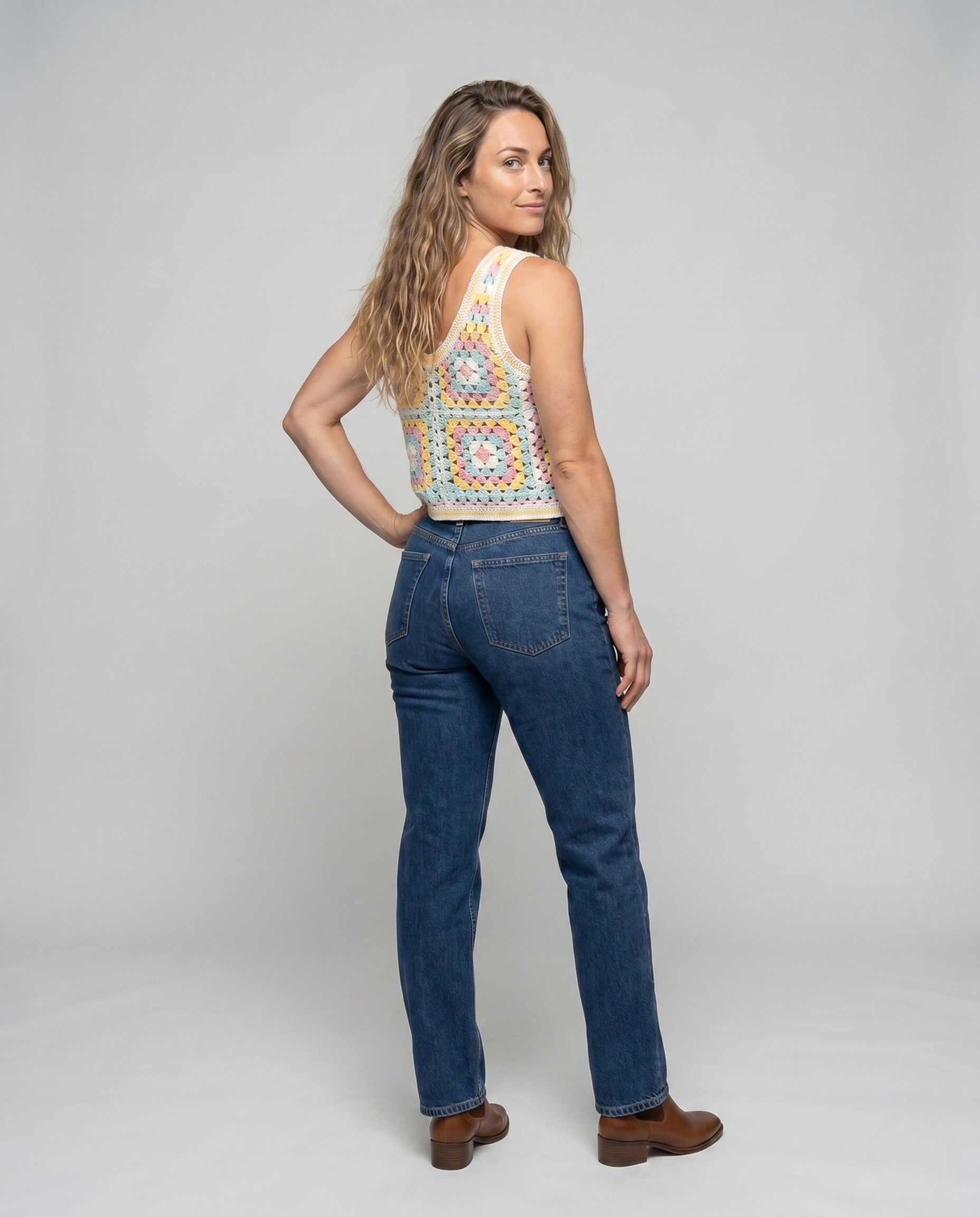 Product 15646869487946 - back_view