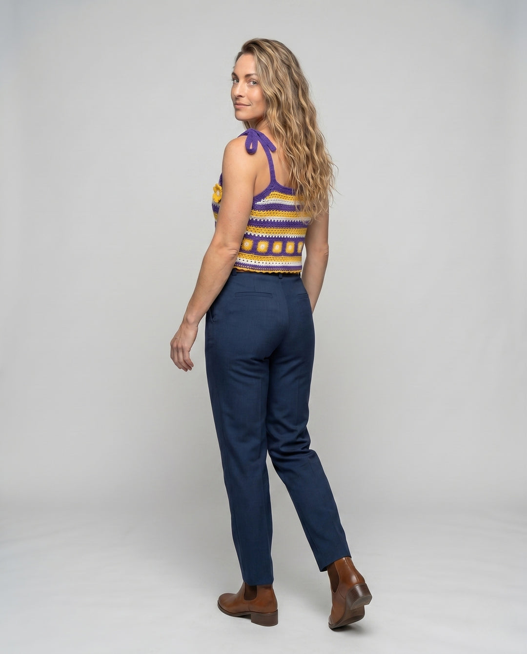 Product 15646869520714 - back_view