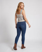 Product 15646870307146 - back_view
