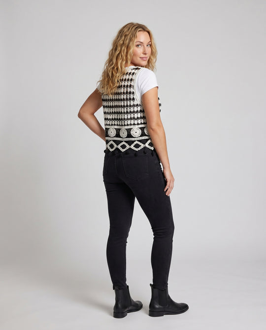 Product 15646872011082 - back_view