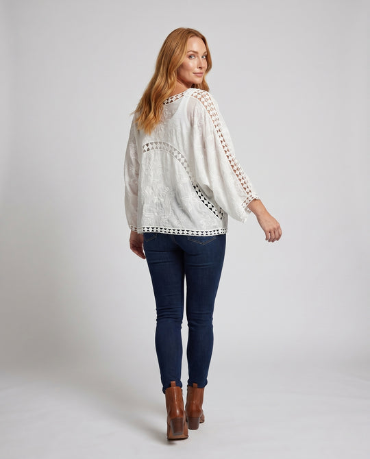 Product 15646872600906 - back_view
