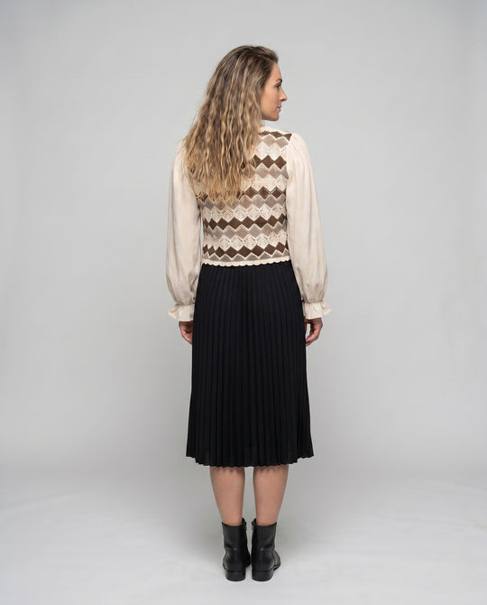 Product 15646873846090 - back_view